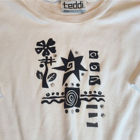 White Cropped 80s Shoulder Pad Soft Baby Tee Short Sleeved Eighties Graphics - Picture 2 of 5